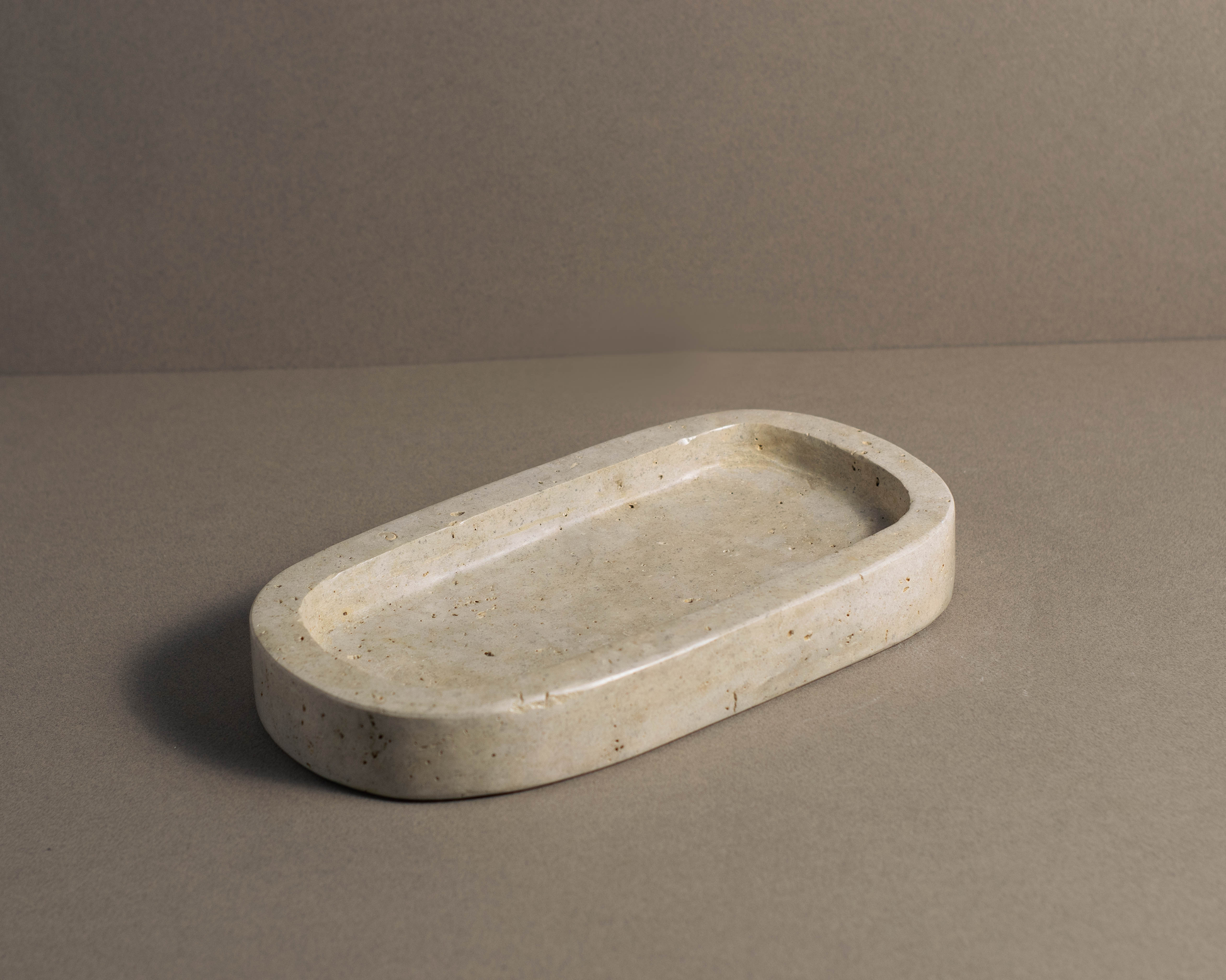 "Natural stone Travertine Tray for luxury home décor."
